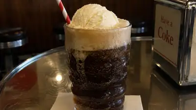 Coca-Cola con helado de vainilla